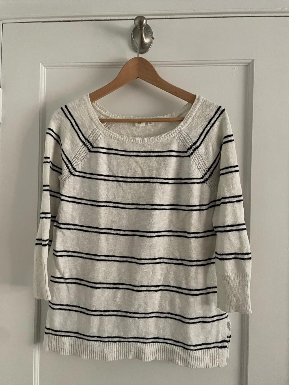 GAP White Crewneck Sweater with Navy Stripes